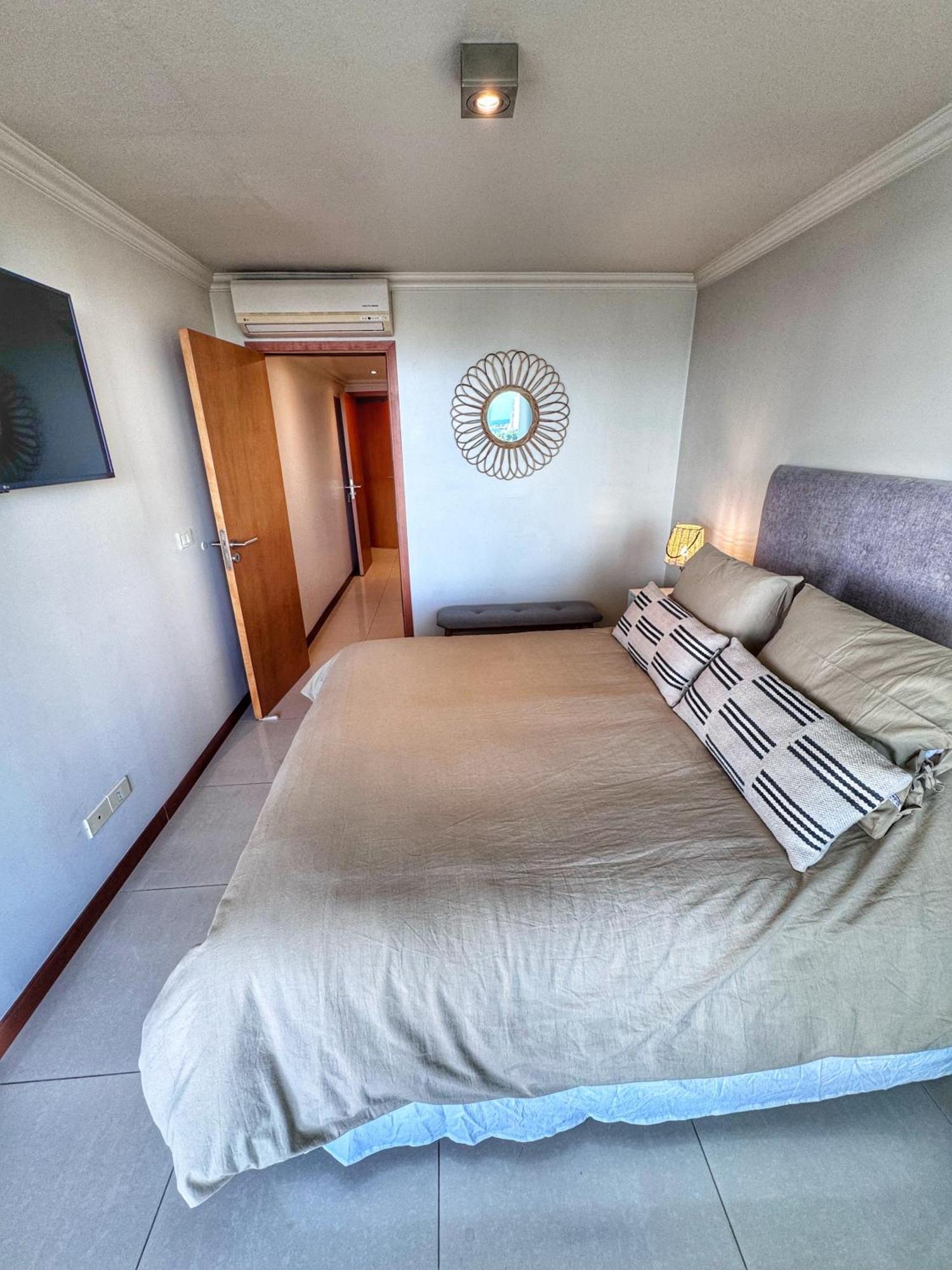 Apartamentos Torre Tressesenta Punta del Este Habitación foto